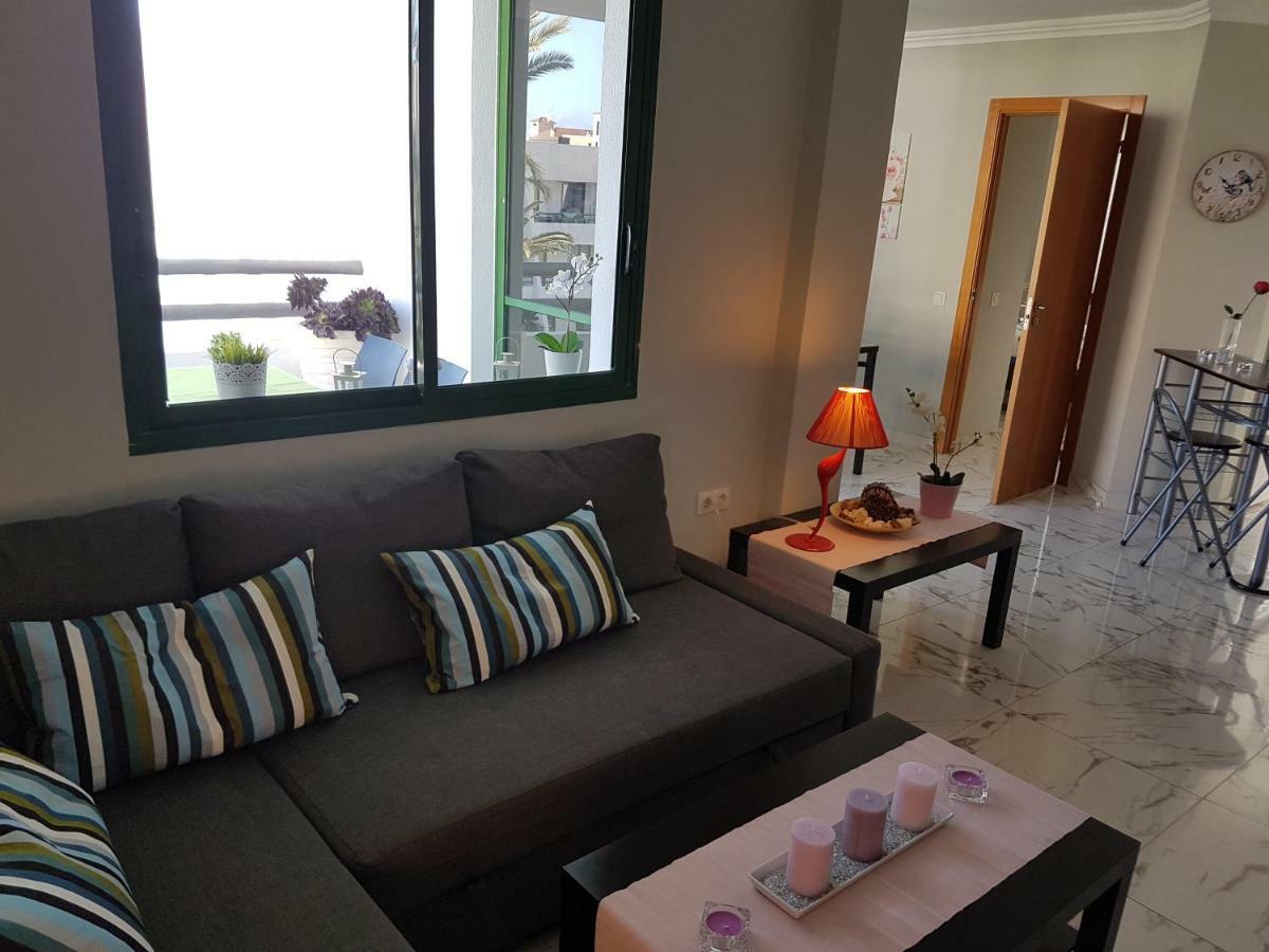 Apartment Casa Palmera Only 150 Meters To The Beach, Heated Pool, Wifi, Sat-Tv, Balcony With Poolview Arona  Exterior photo