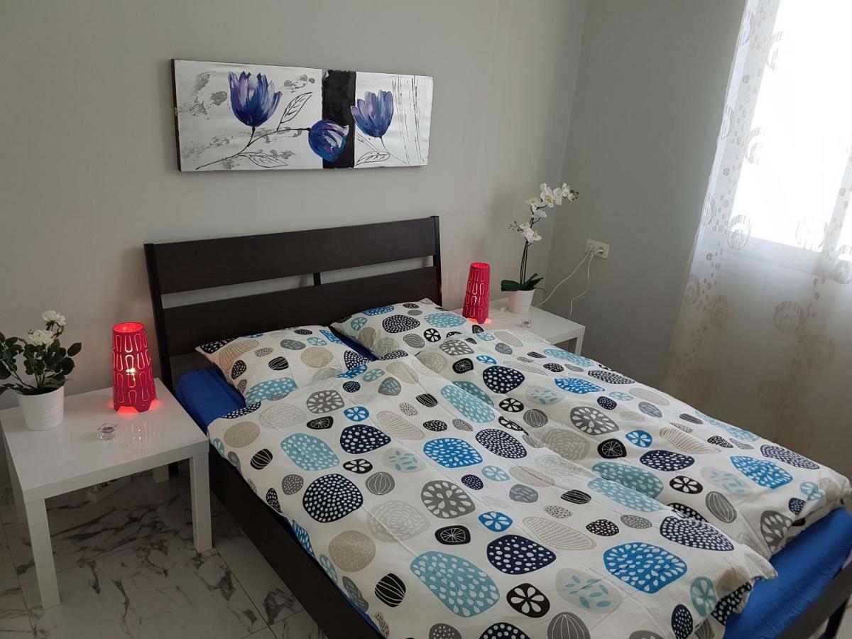 Apartment Casa Palmera Only 150 Meters To The Beach, Heated Pool, Wifi, Sat-Tv, Balcony With Poolview Arona  Exterior photo